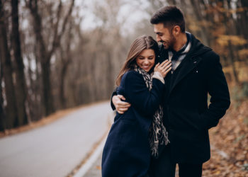 symmetrische beziehung beispiel